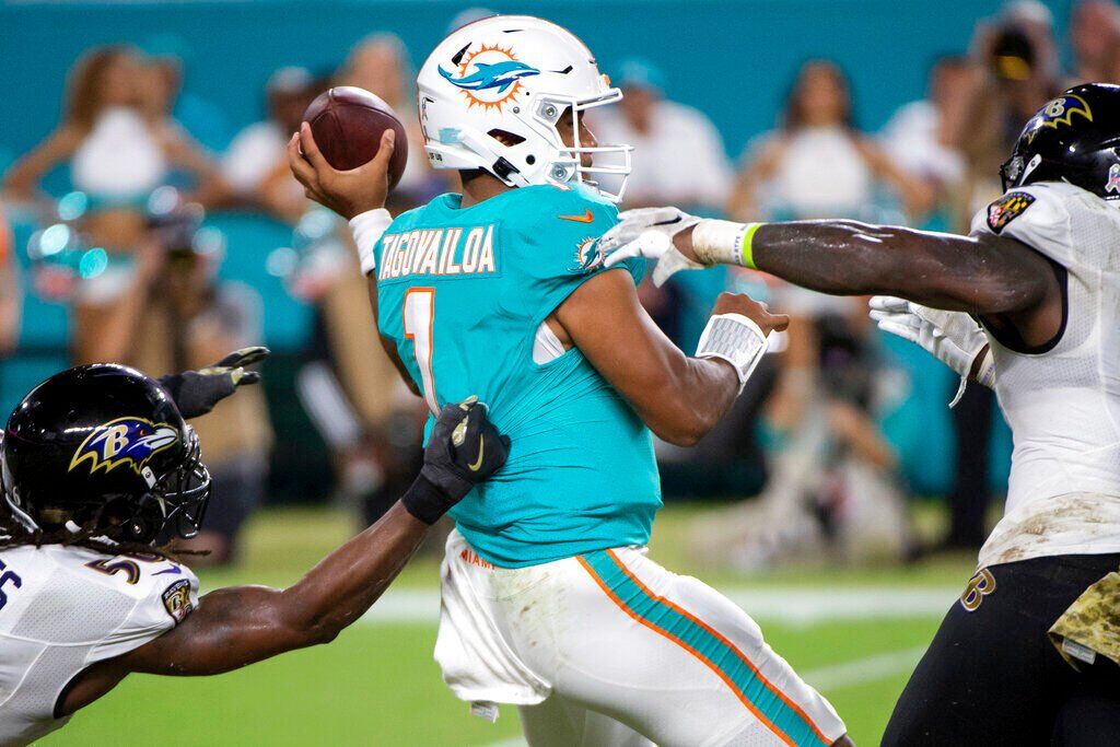 Dolphins (3-7, -3) over @Jets (2-7), 31-23